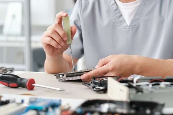 Assistance rapide pour vos problèmes informatiques à distance